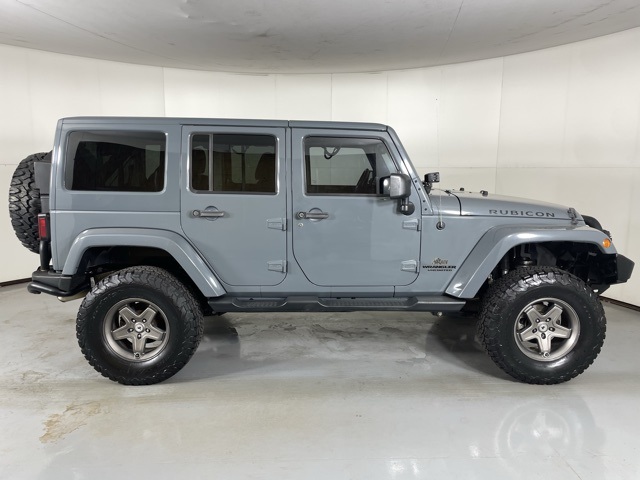 2014 Jeep Wrangler Unlimited Rubicon photo 9