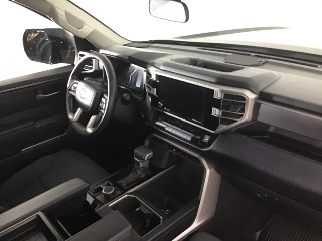 2022 Toyota Tundra SR5 photo 19