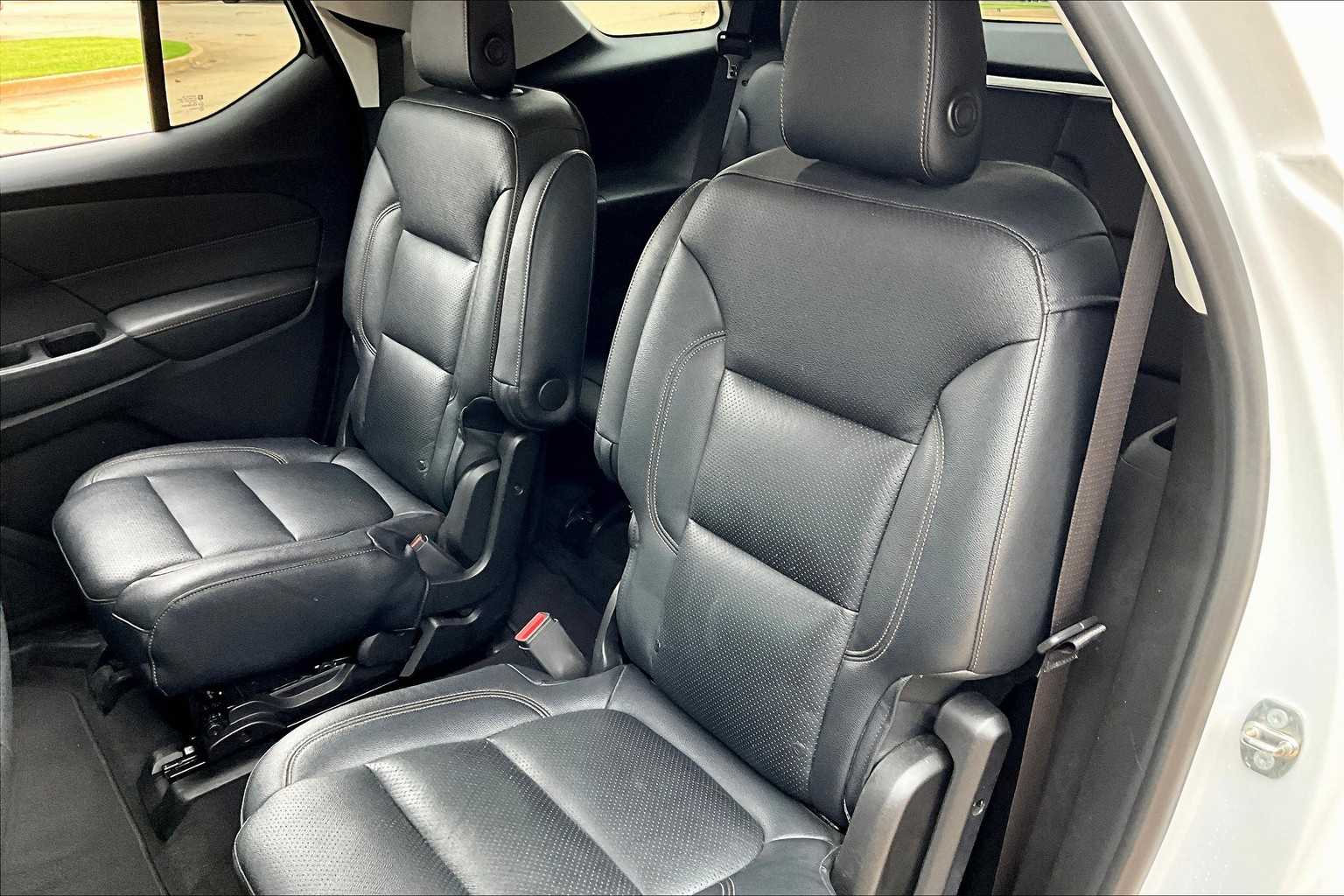 2018 Chevrolet Traverse Cloth photo 17