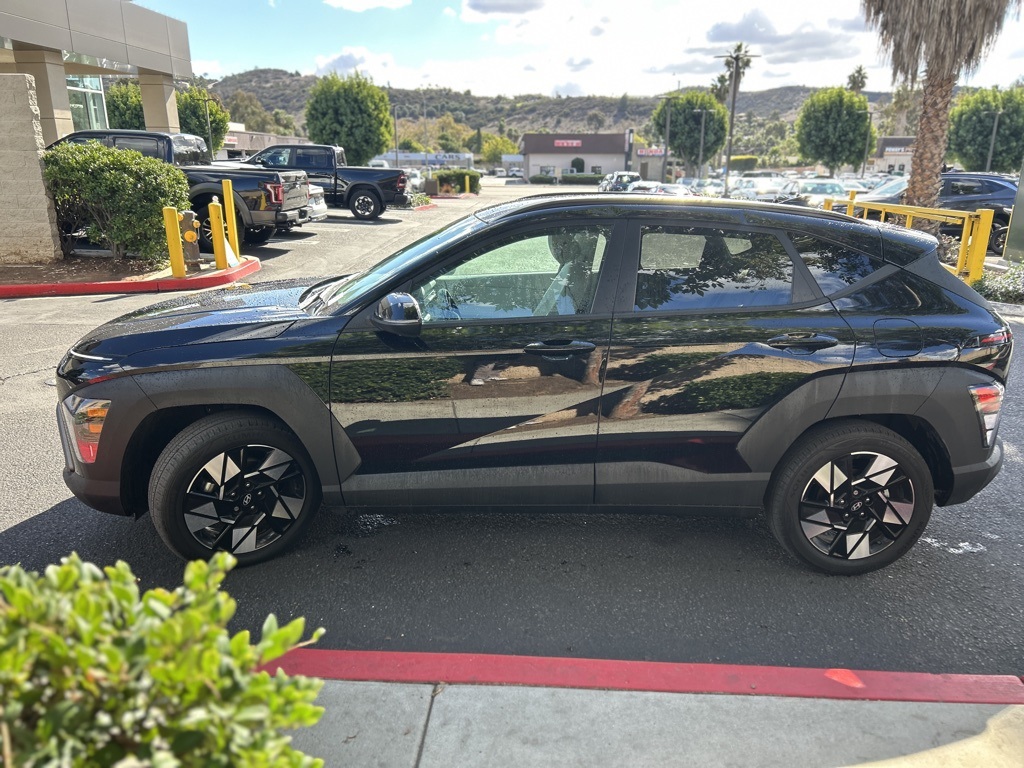2024 Hyundai Kona SEL photo 4