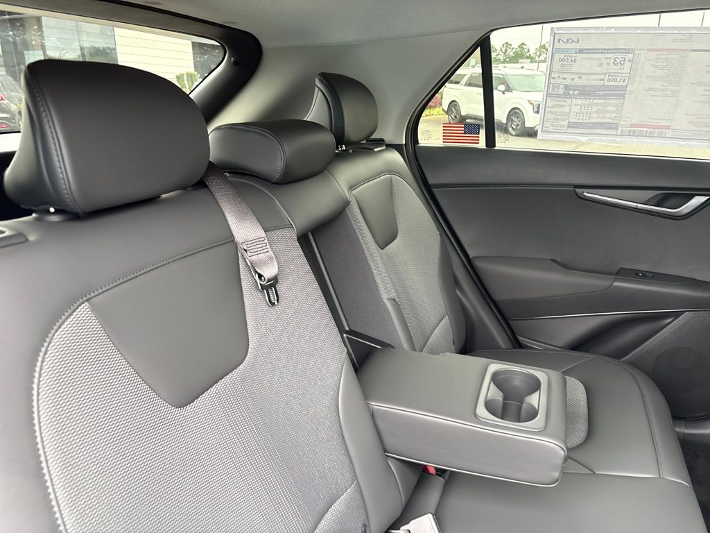 2025 Kia Niro EX photo 28