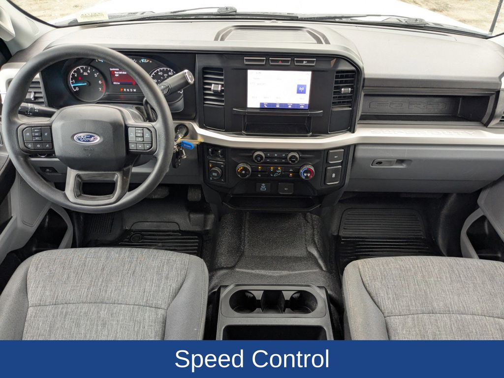 2023 Ford F-250 XL photo 14