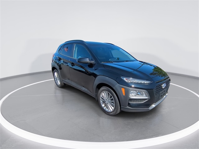 2020 Hyundai Kona SEL Plus photo 2