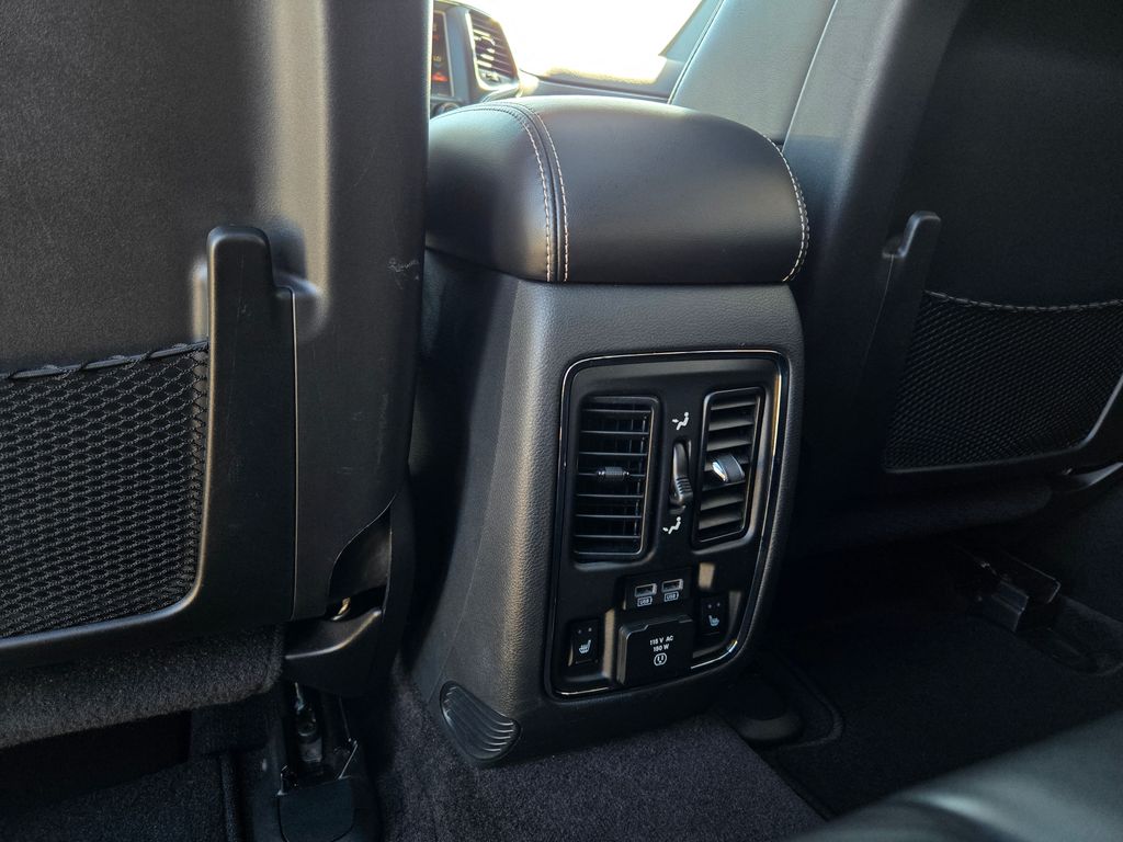 2017 Jeep Grand Cherokee Limited photo 25