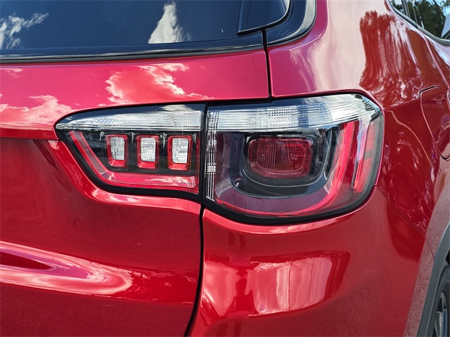 2025 Jeep Compass Latitude photo 7