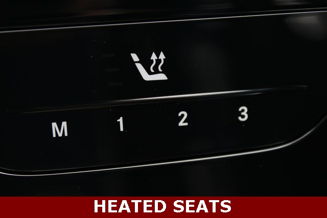 2024 Mercedes Benz GLC 300 4MATIC photo 5