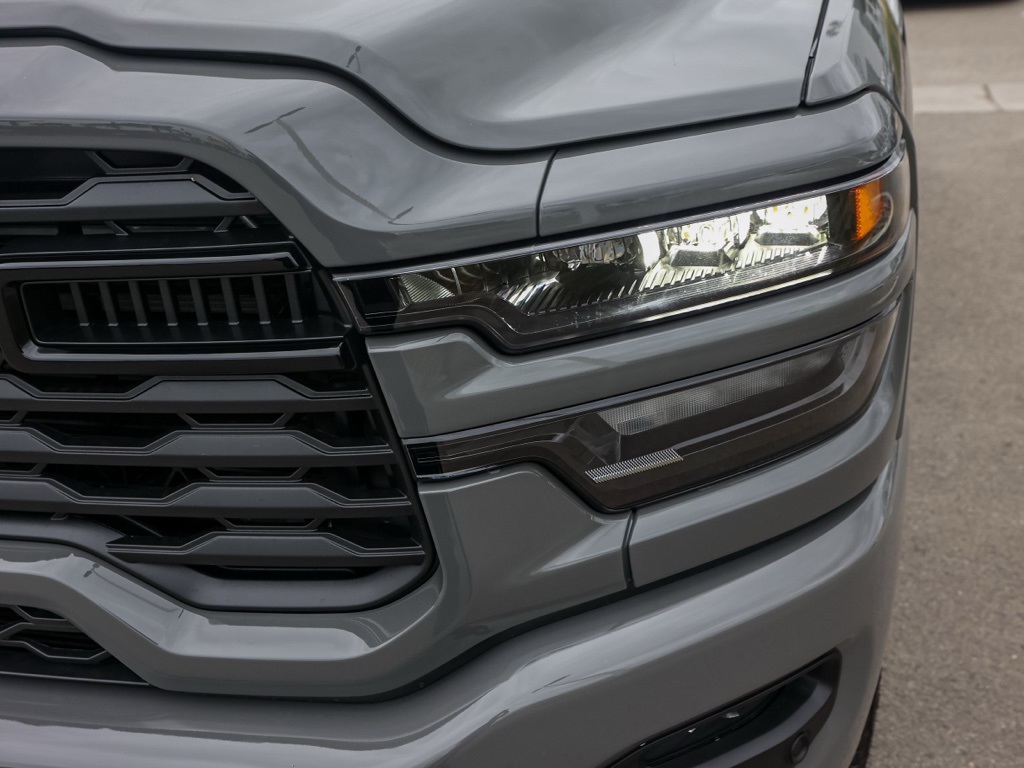 New 2026 Ceramic Gray Clear-Coat Exterior Paint RAM Big Horn Night Edition image 9