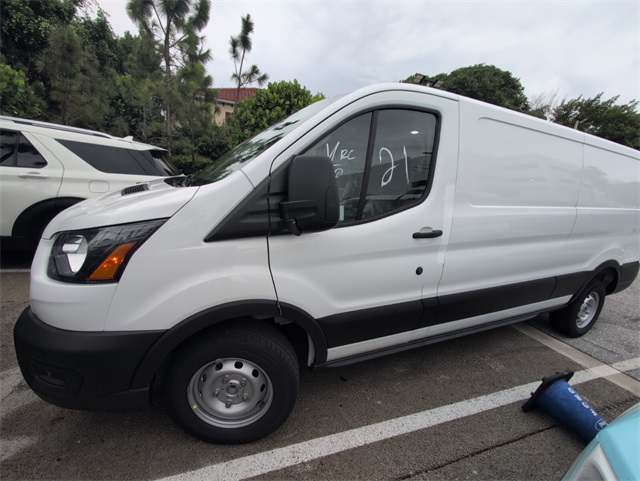 2025 Ford Transit Cargo Van photo 3