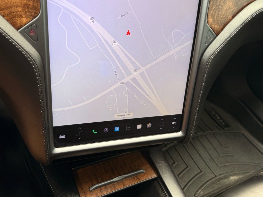 2021 Tesla Model S Long Range Plus photo 18