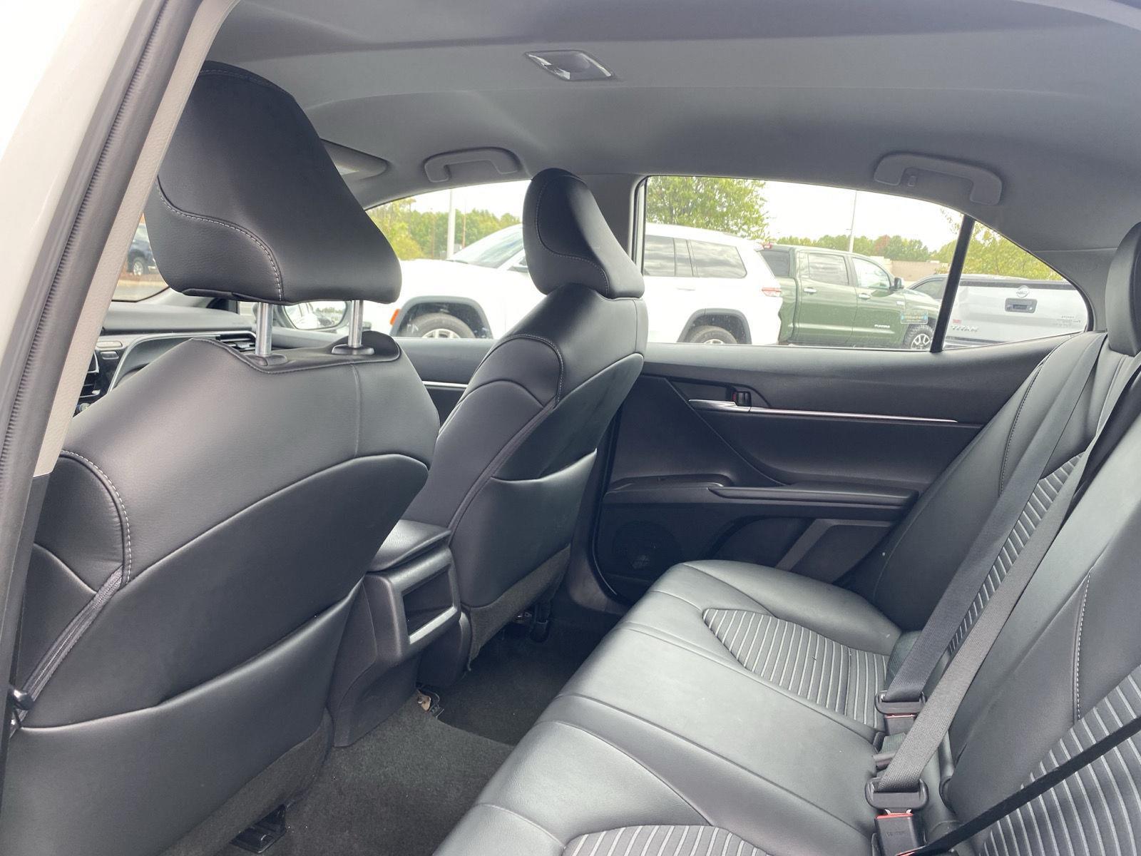 2023 Toyota Camry SE photo 14