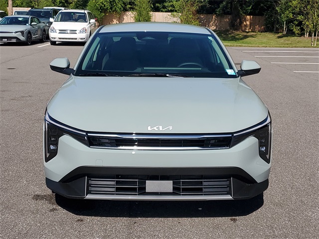 2025 Kia K4 EX photo 2