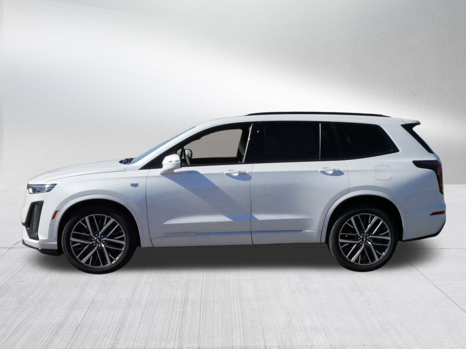 2025 Cadillac XT6 Sport photo 4