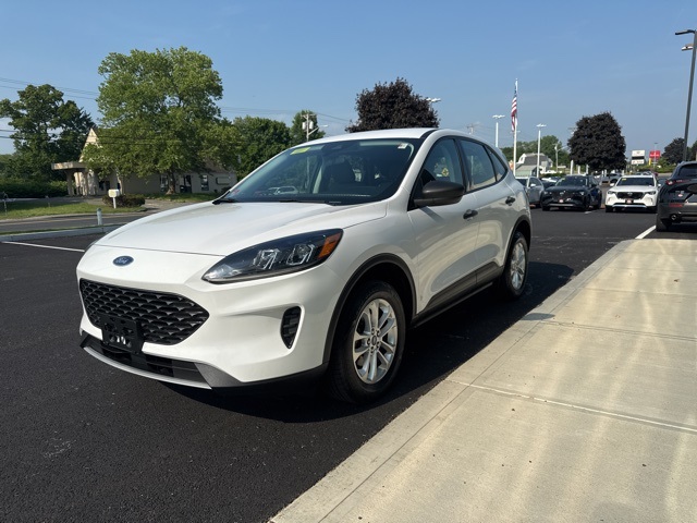 2022 Ford Escape S photo 7