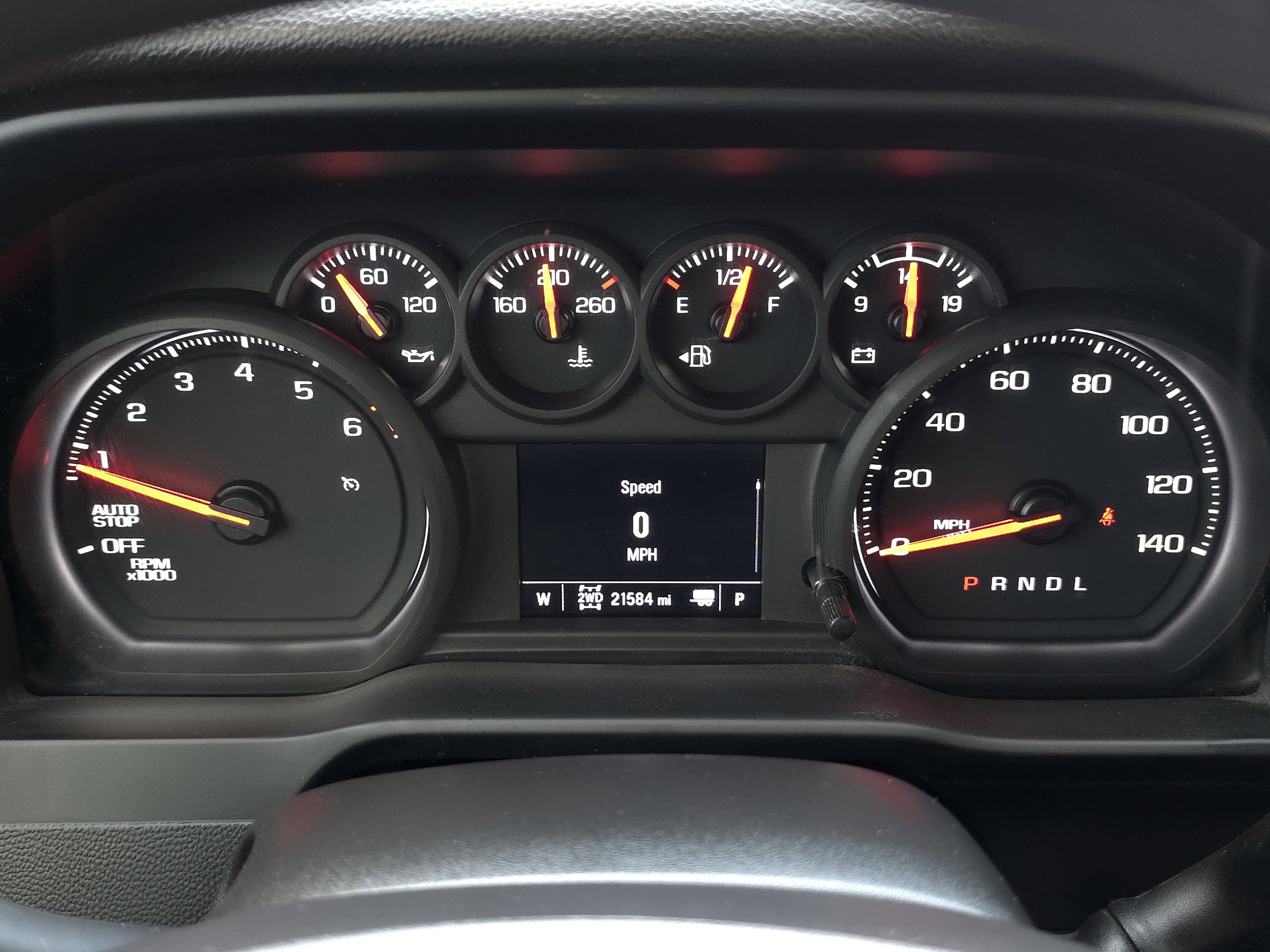2024 Chevrolet Silverado 1500 Custom photo 9