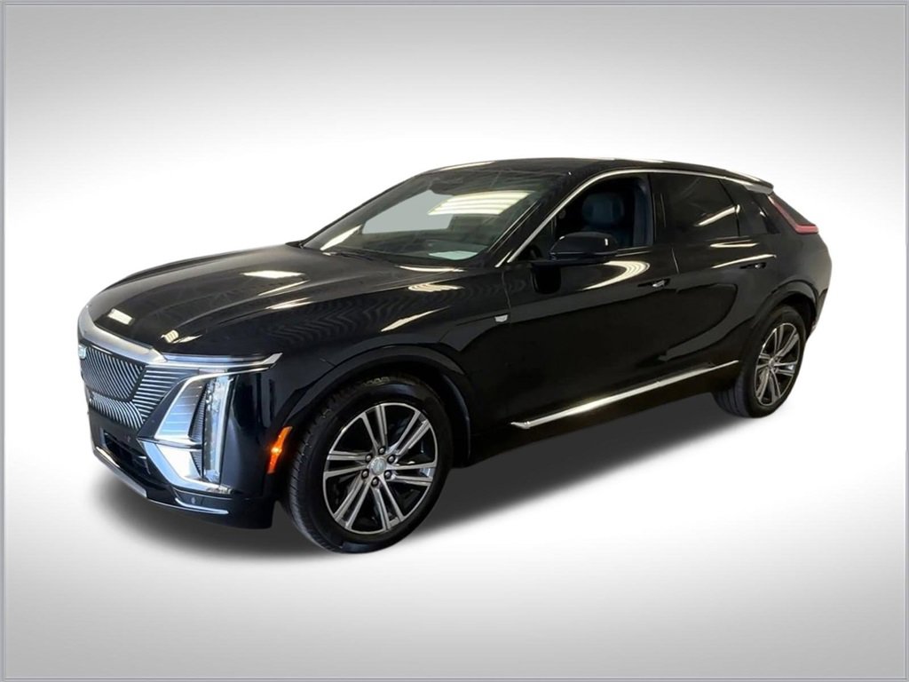 2025 Cadillac Lyriq Luxury photo 4