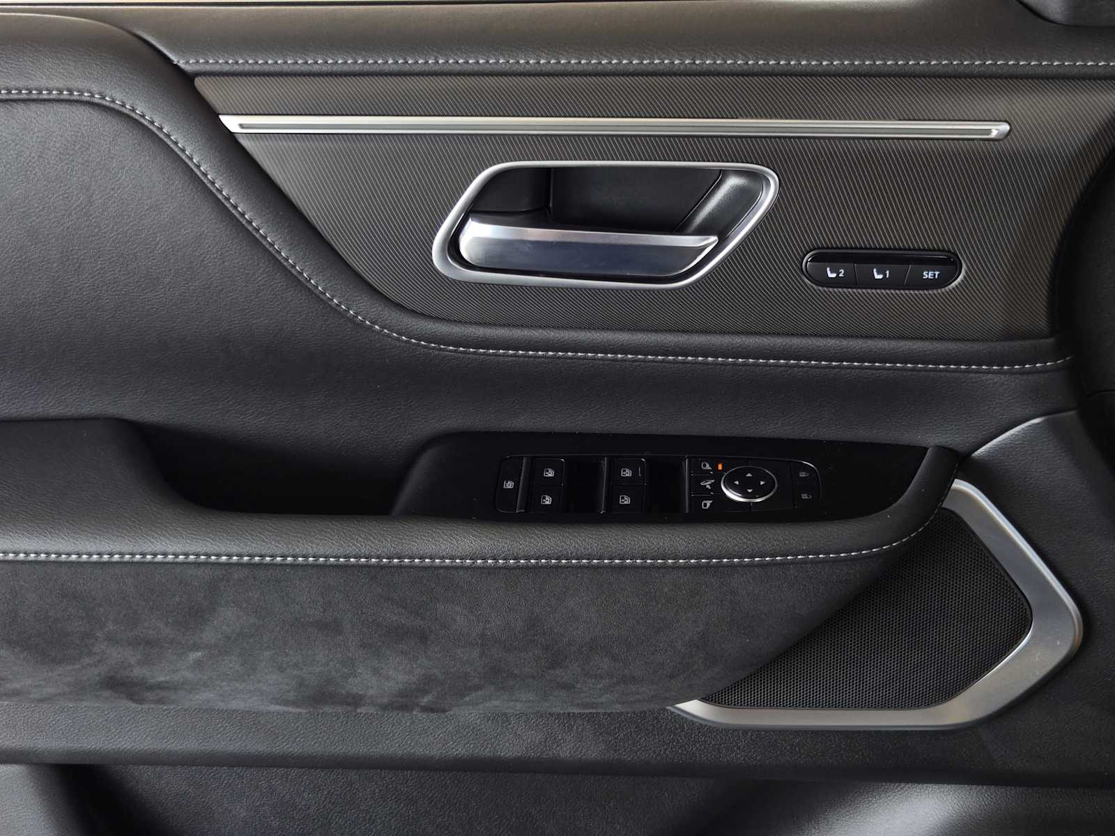 2026 INFINITI QX80 Luxe - Photo 13