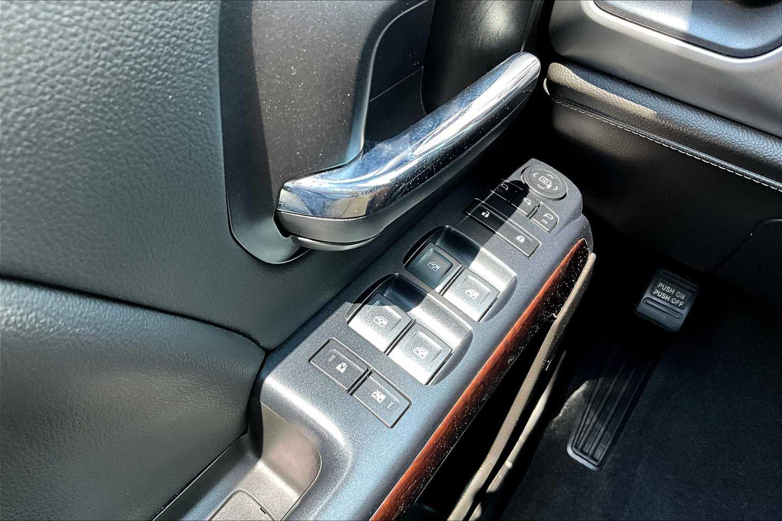 2019 Gmc Sierra HD SLT photo 33