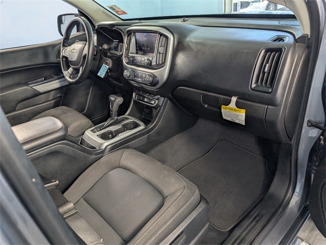 2020 Chevrolet Colorado LT photo 13
