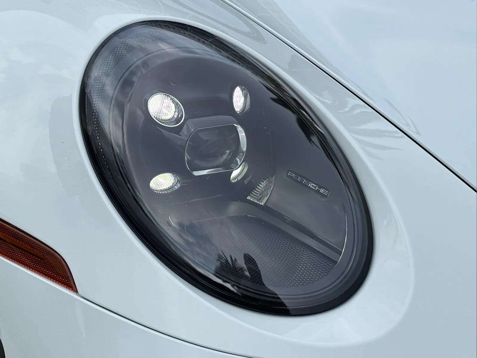 2022 Porsche 911 GT3 photo 9