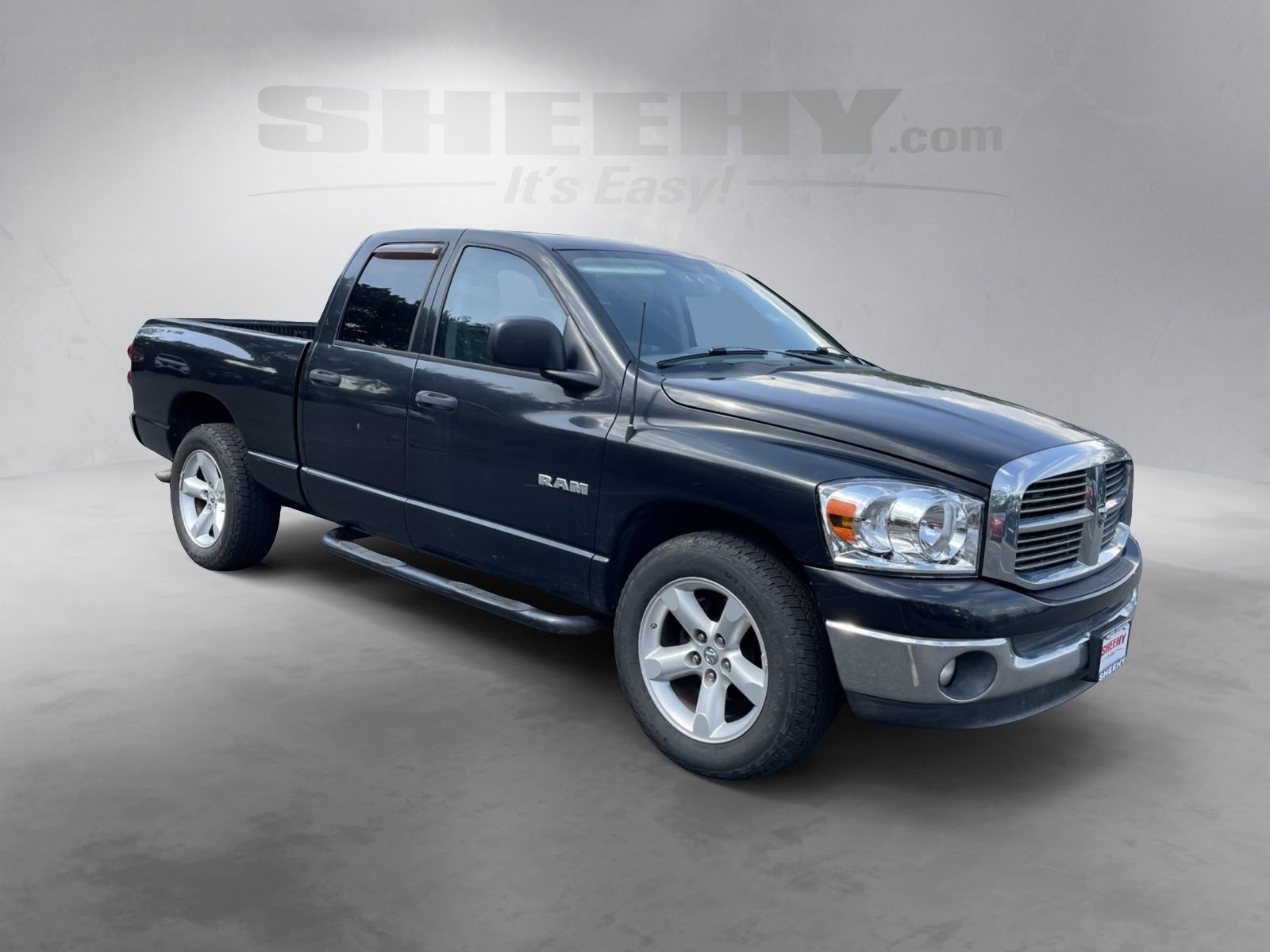 2008 Dodge Ram SLT photo 15
