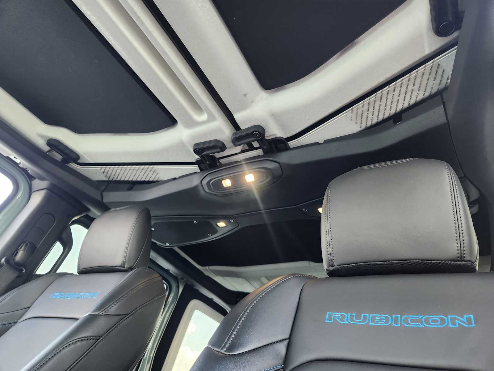 2024 Jeep Wrangler 4xe Rubicon X photo 22