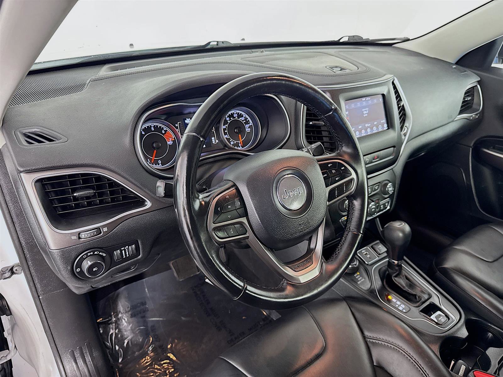 2019 Jeep Cherokee Latitude photo 8