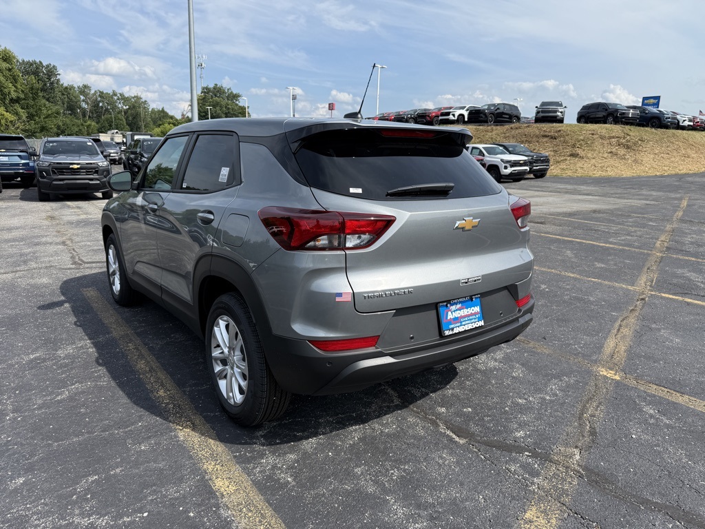 2026 Chevrolet Trailblazer LS photo 7