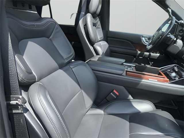 2022 Lincoln Navigator Reserve photo 40