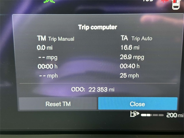 2023 Volvo XC60 B5 Plus photo 28