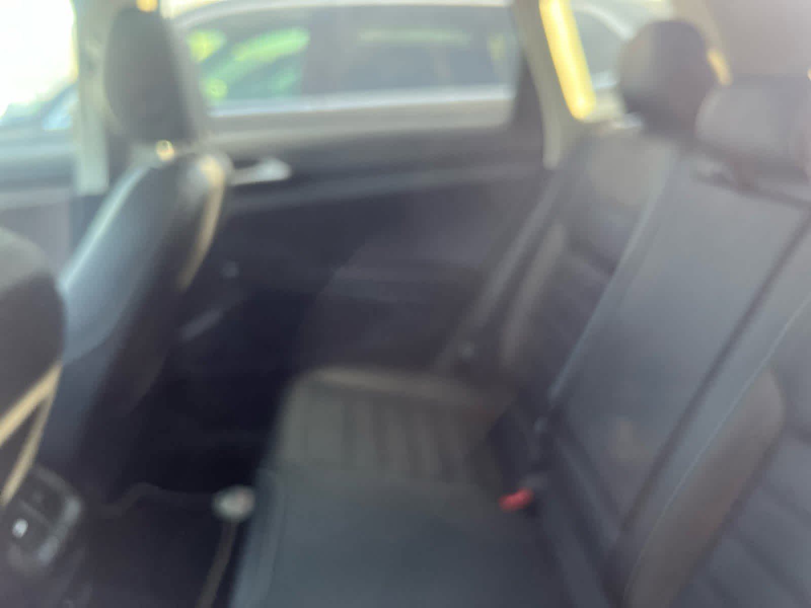 2023 Volkswagen Taos SEL photo 3