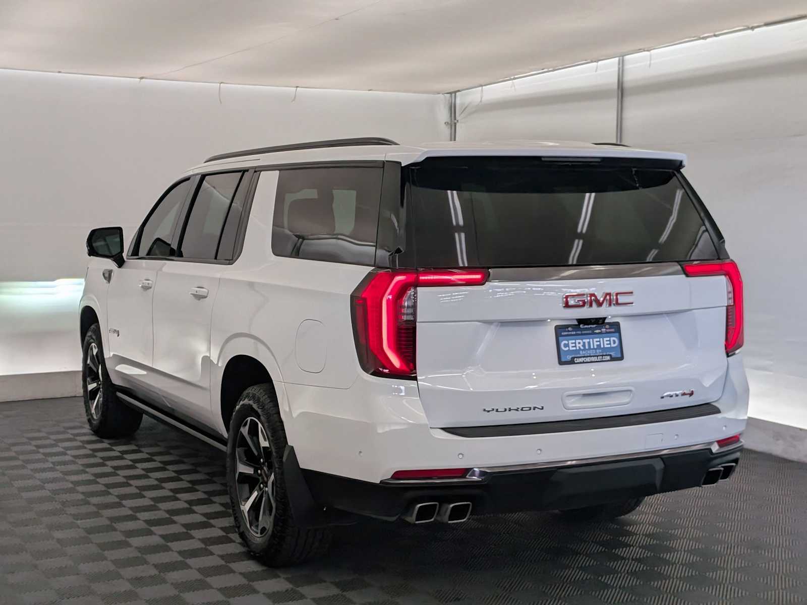 2025 Gmc Yukon XL AT4 photo 4