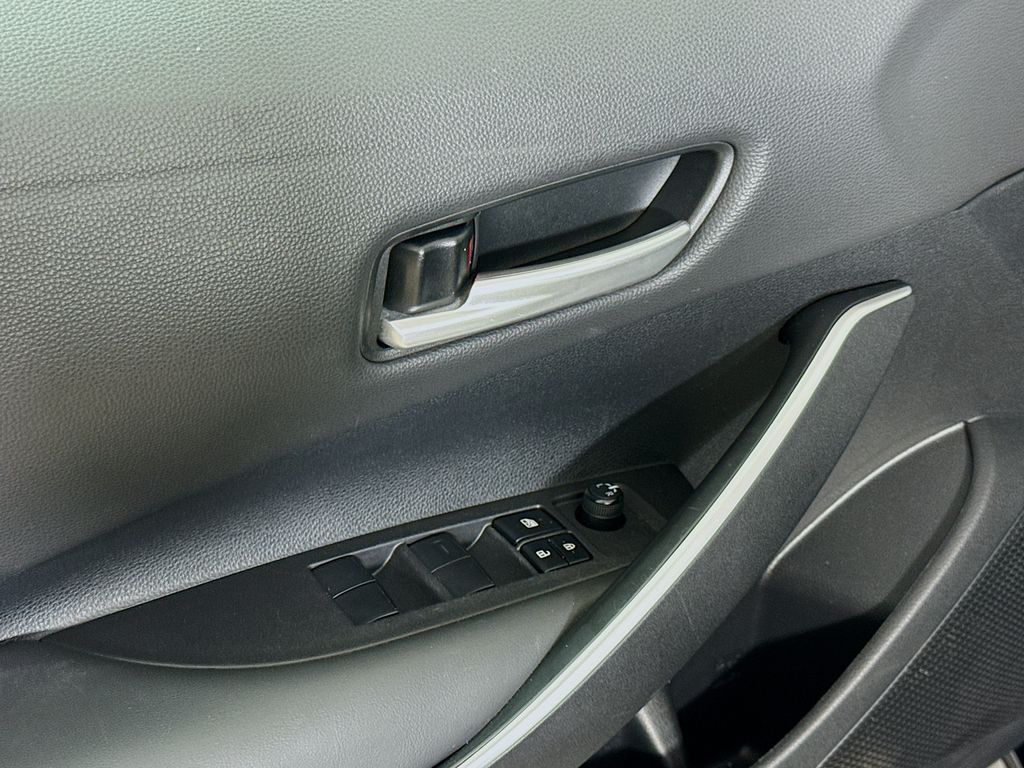 2024 Toyota Corolla SE photo 15