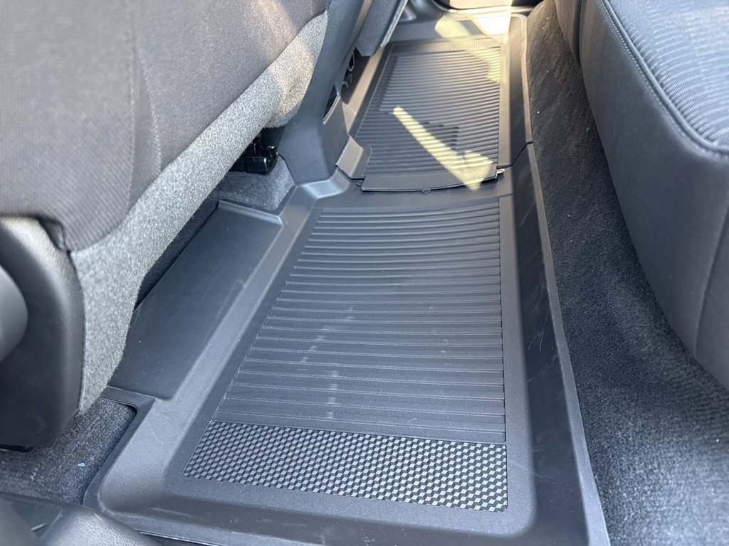 2026 Chevrolet Equinox LT photo 16