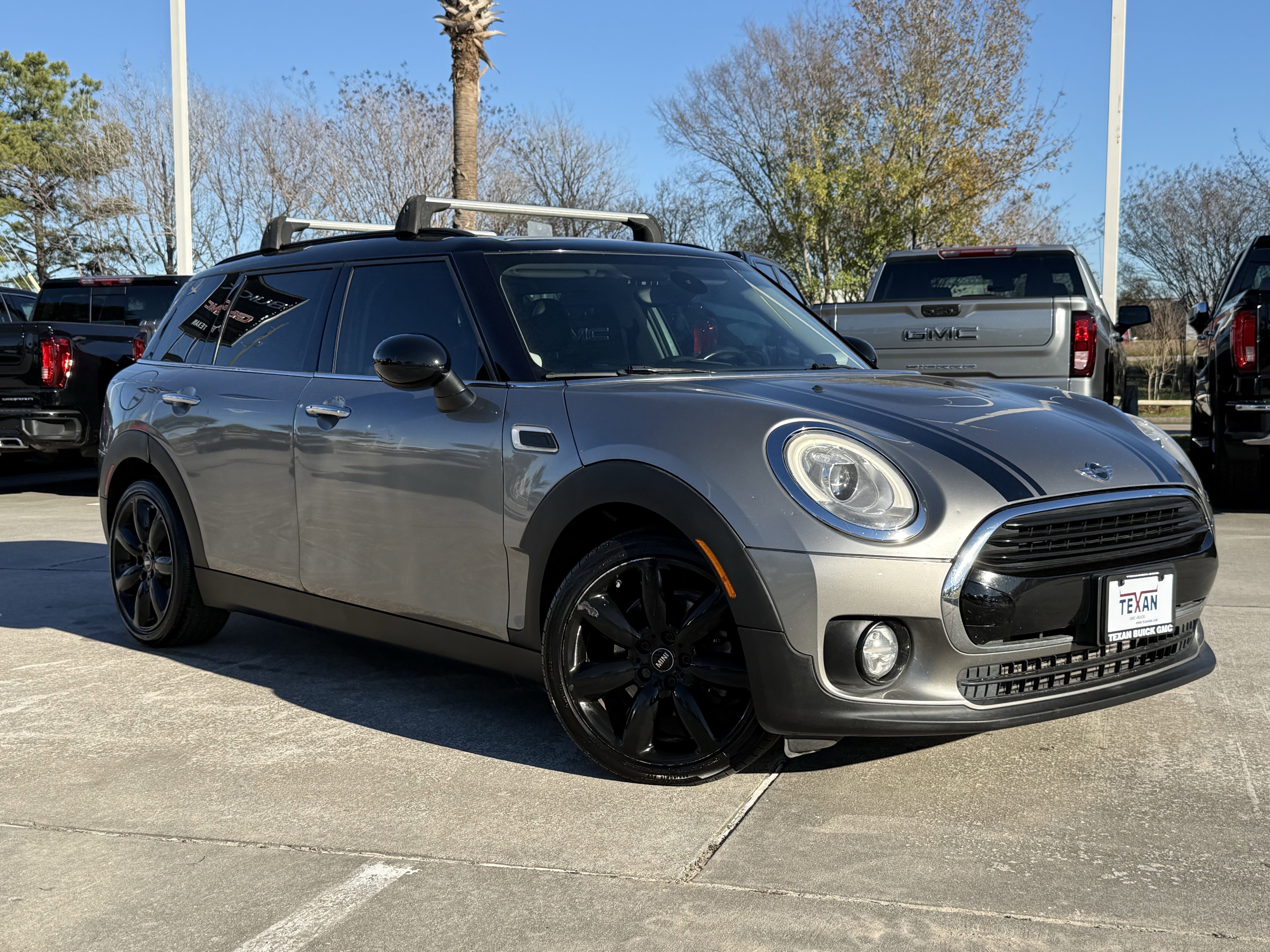 Used 2016 MINI Clubman Base with VIN WMWLN5C57G2E30299 for sale in Humble, TX