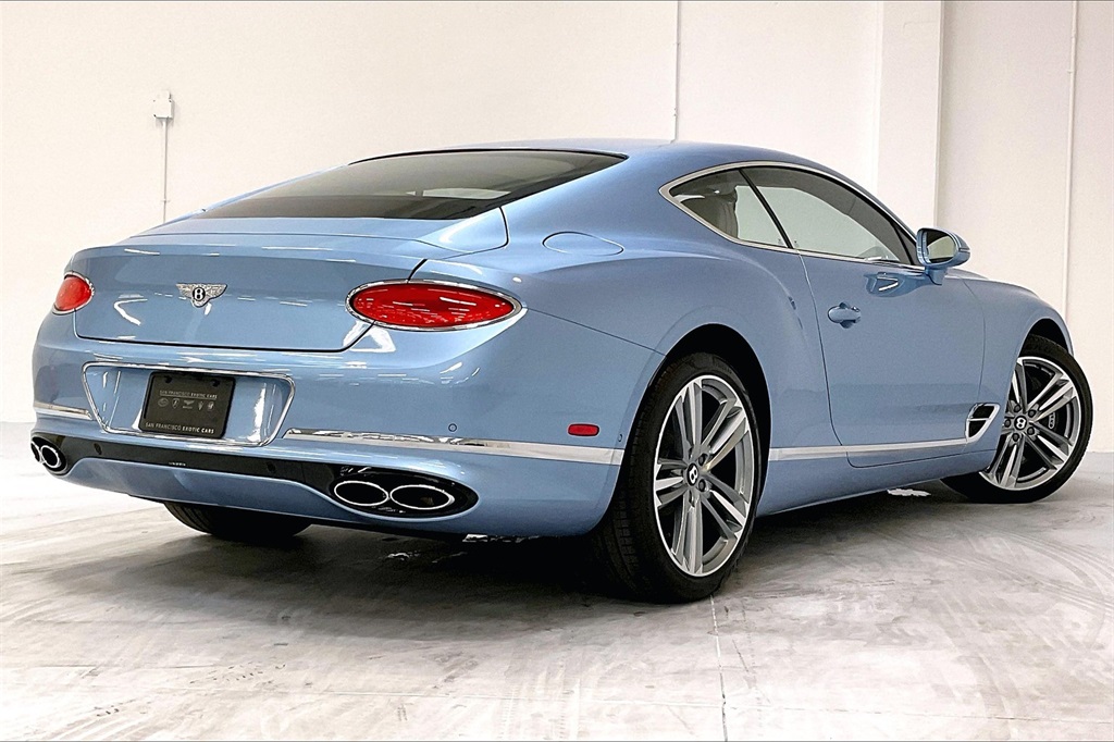 2023 Bentley Continental GT V8 photo 4