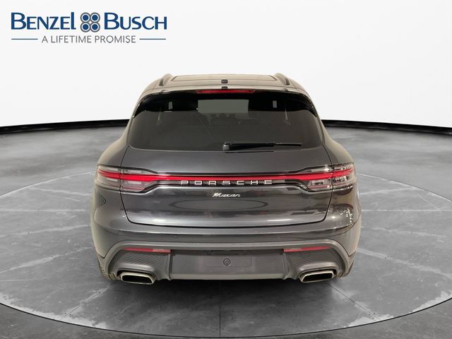 2024 Porsche Macan Base photo 7