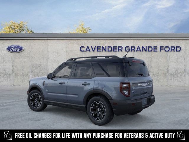 2025 Ford Bronco Sport Outer Banks photo 4