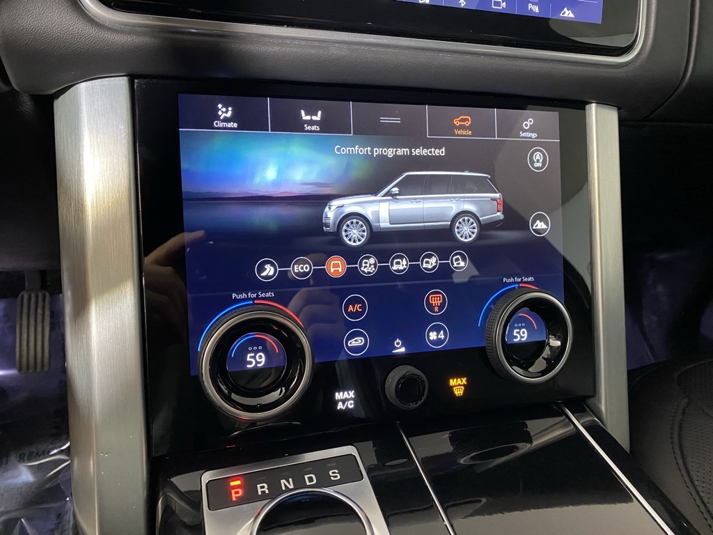 2020 Land Rover Range Rover HSE photo 15