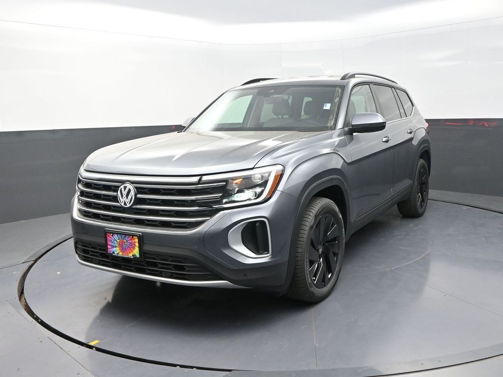 2025 Volkswagen Atlas SE Technology photo 3