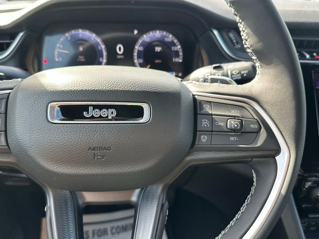 2025 Jeep Grand Cherokee Laredo X photo 21