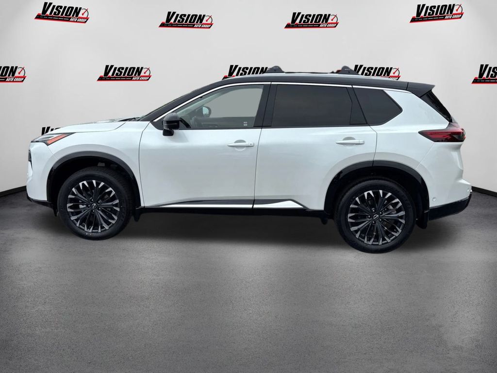 2026 Nissan Rogue Platinum photo 7