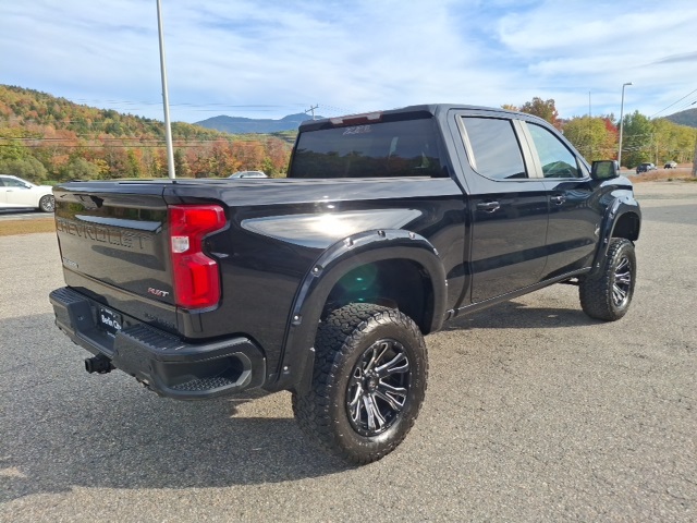 2022 Chevrolet Silverado 1500 RST photo 2