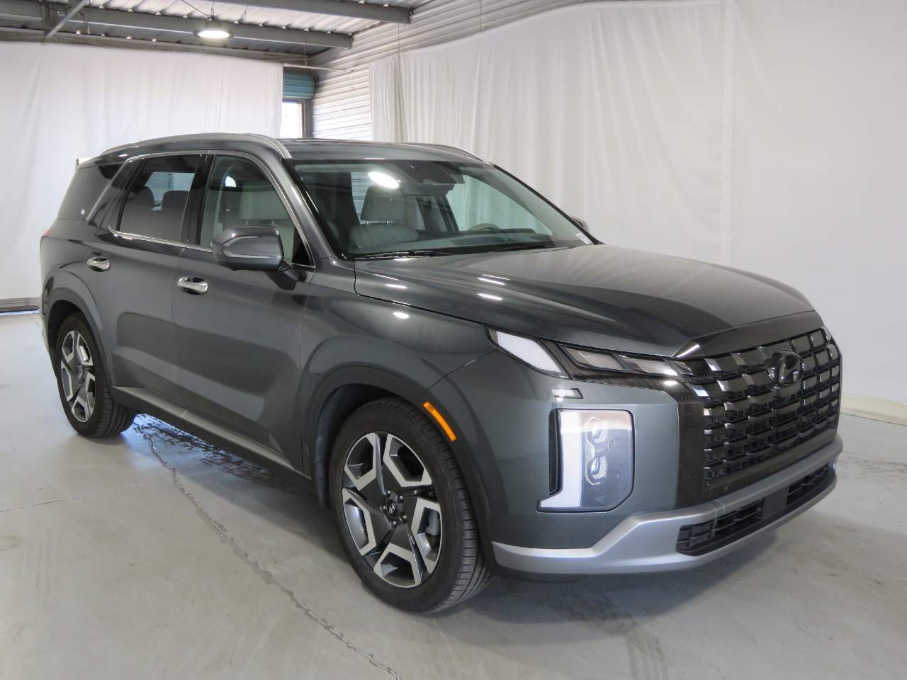 2023 Hyundai Palisade Limited photo 3