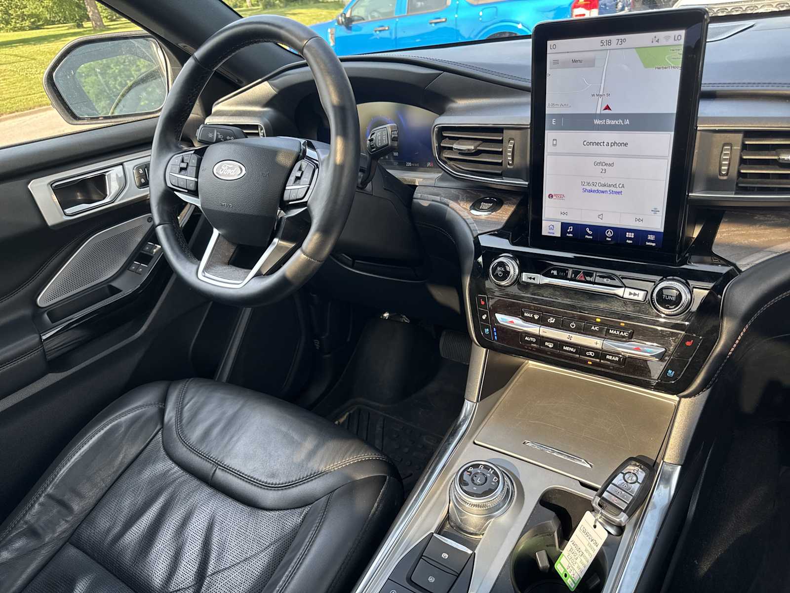 2022 Ford Explorer Platinum photo 37