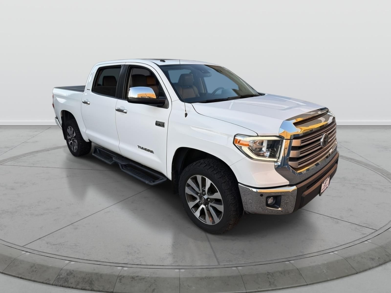 2019 Toyota Tundra Limited's photo