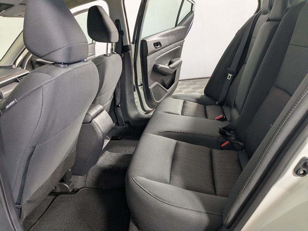 2025 Nissan Altima SV Special Edition photo 10