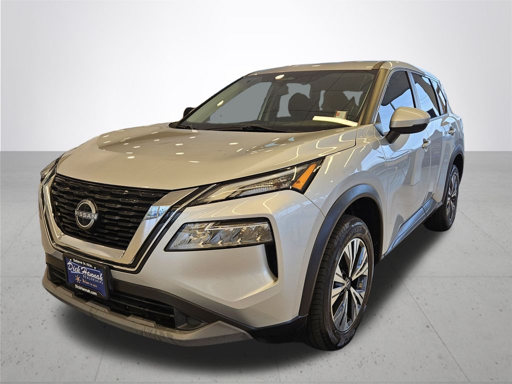 2022 Nissan Rogue SV photo 2