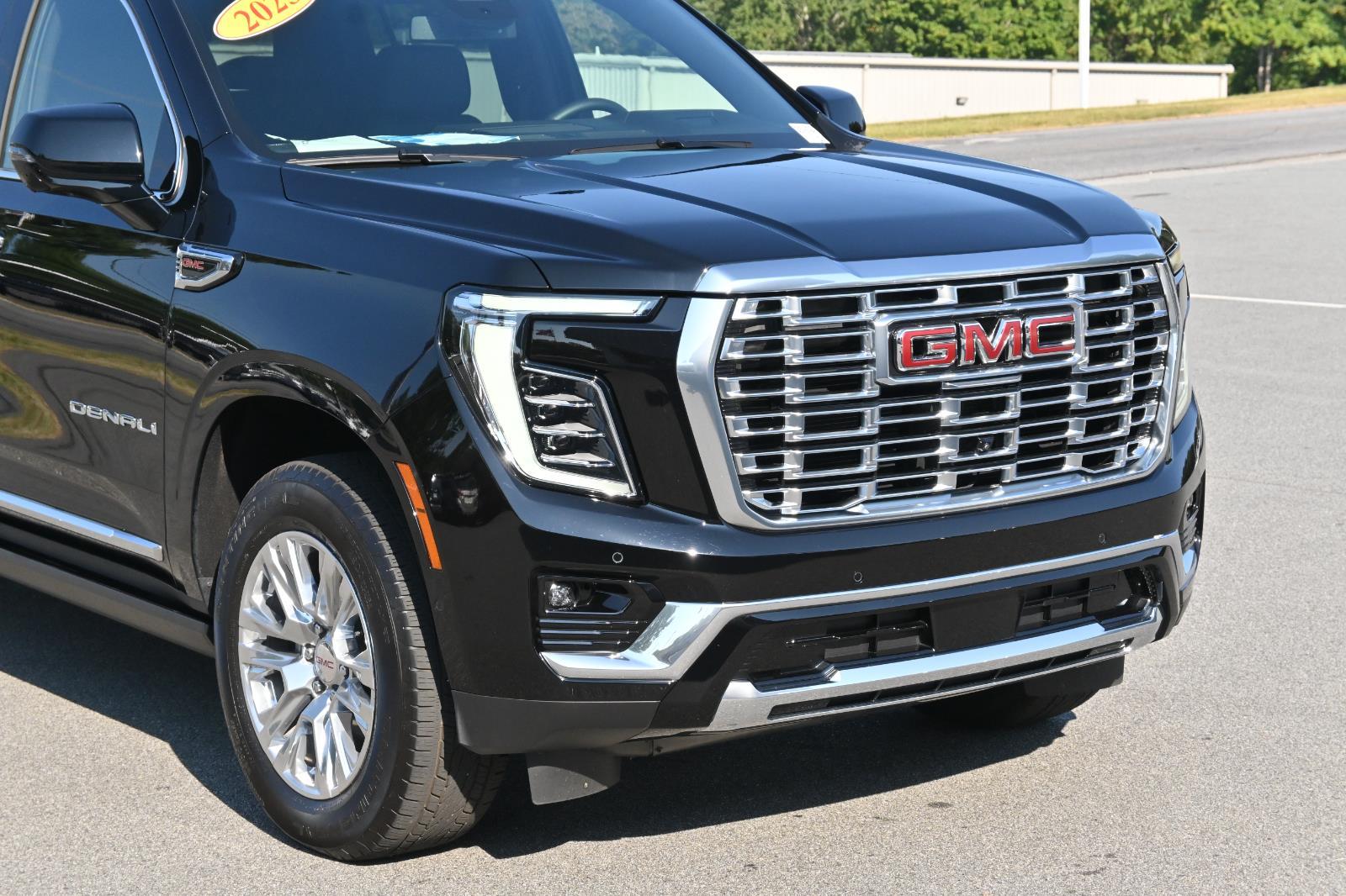 2025 Gmc Yukon XL Denali photo 8