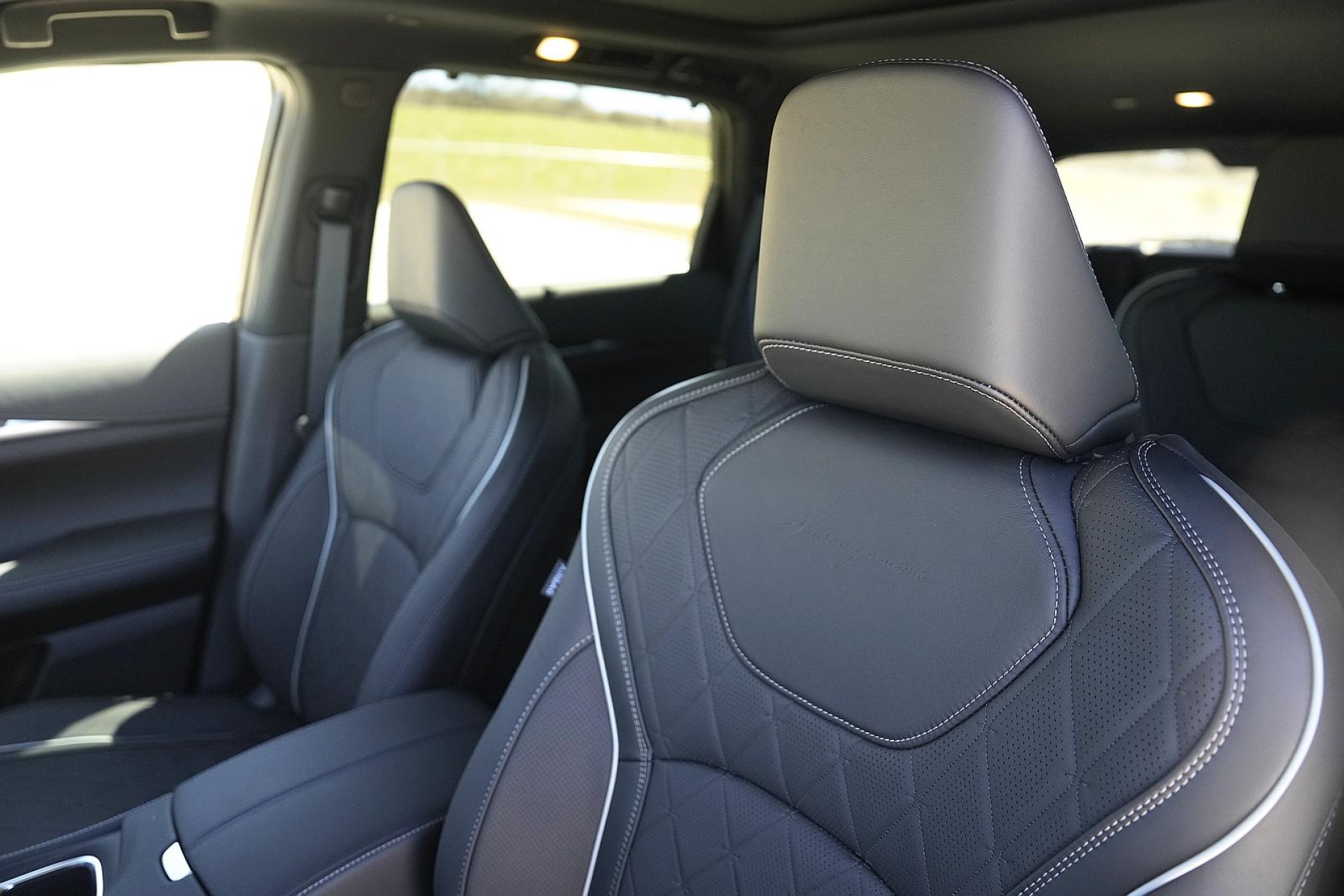 2025 Infiniti QX60 Autograph AWD photo 9