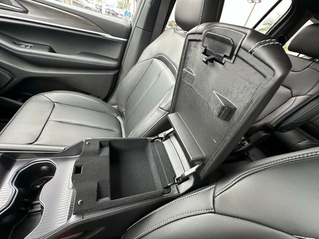 2025 Jeep Grand Cherokee Limited photo 22